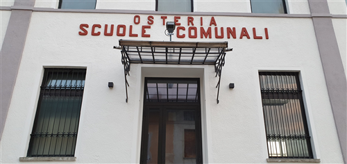 MANIFESTAZIONE DI INTERESSE FINALIZZATA ALL’AFFIDAMENTO DIRETTO (ex. Art. 36 c.2 lett.a) dlgs 50/2016
IN USO DEI LOCALI E DELLE ATTREZZATURE DI PROPRIETÃ COMUNALE DA DESTINARSI AD ATTIVITÃ DI NEGOZIO DI VICINATO E DI BAR/RISTORANTE
OSTERIA SCUOLE COMUNALI
